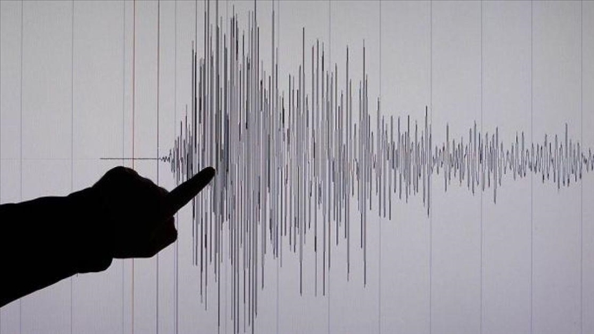 Tajik authorities respond to overnight earthquake