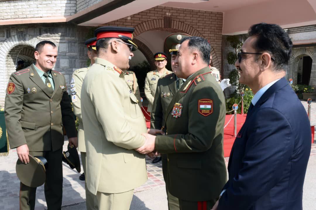 Tajikistan and Pakistan strengthen military cooperation amid regional instability