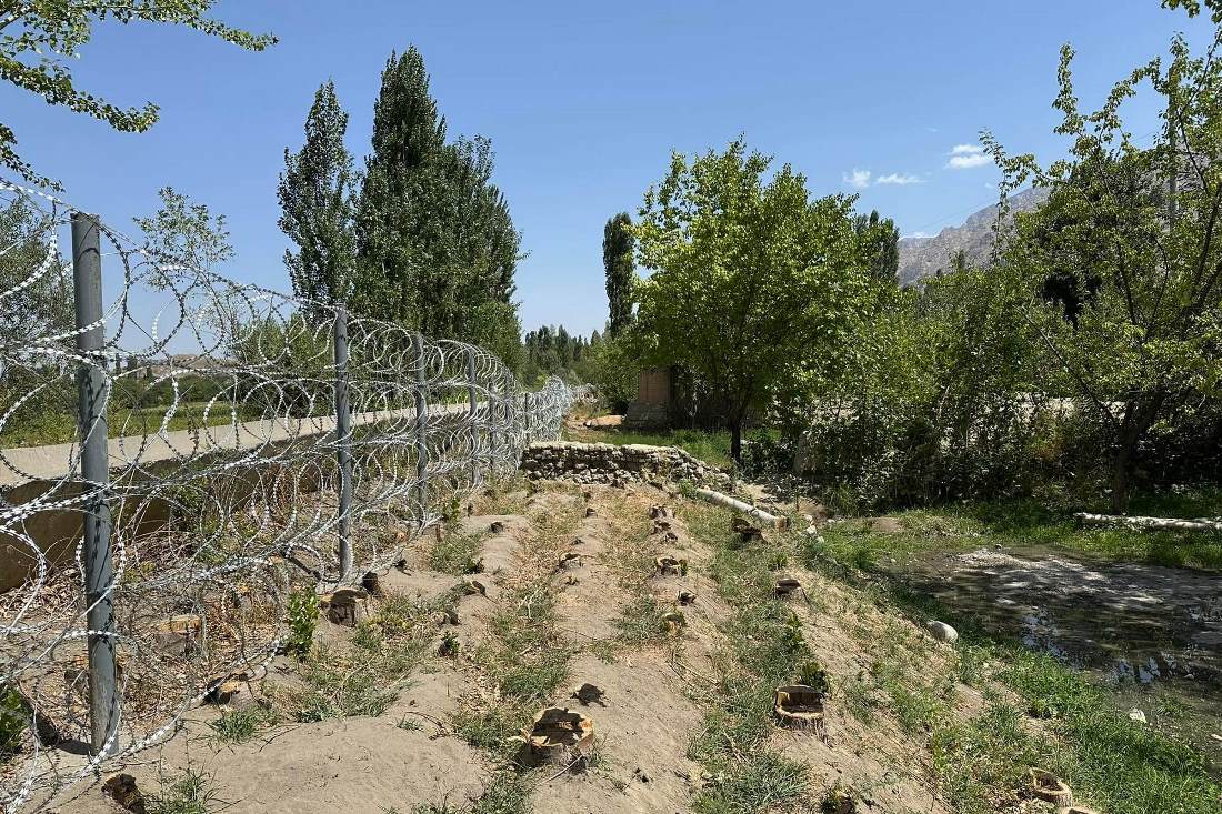 Kyrgyzstan and Tajikistan exchange homes and land plots along border as dozens of families relocate