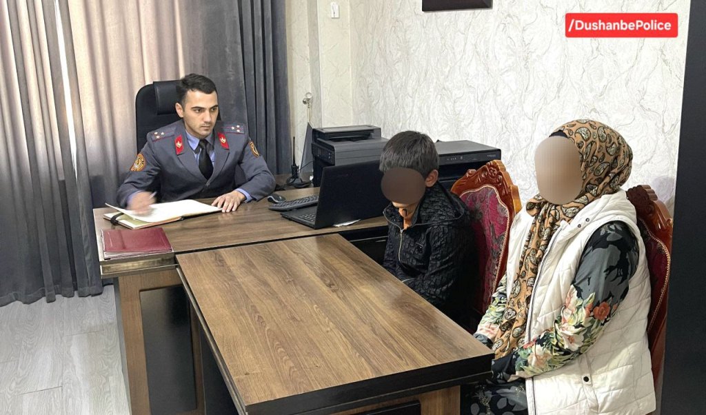 Child removed from mother for forcing him into street vending and vagrancy