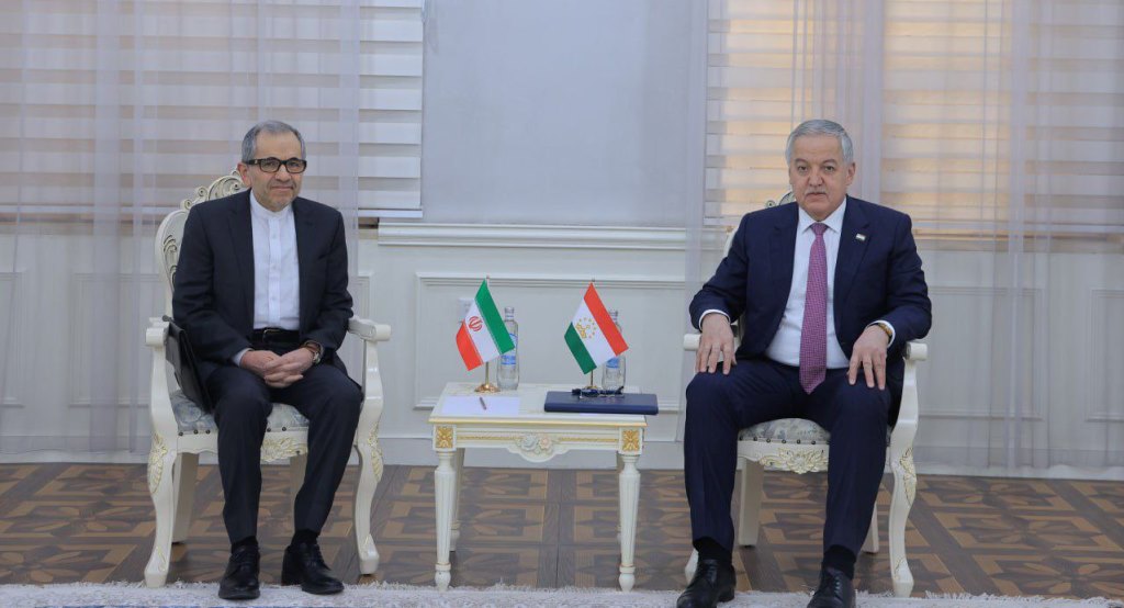 Tajik and Iranian foreign ministry officials hold talks in Dushanbe