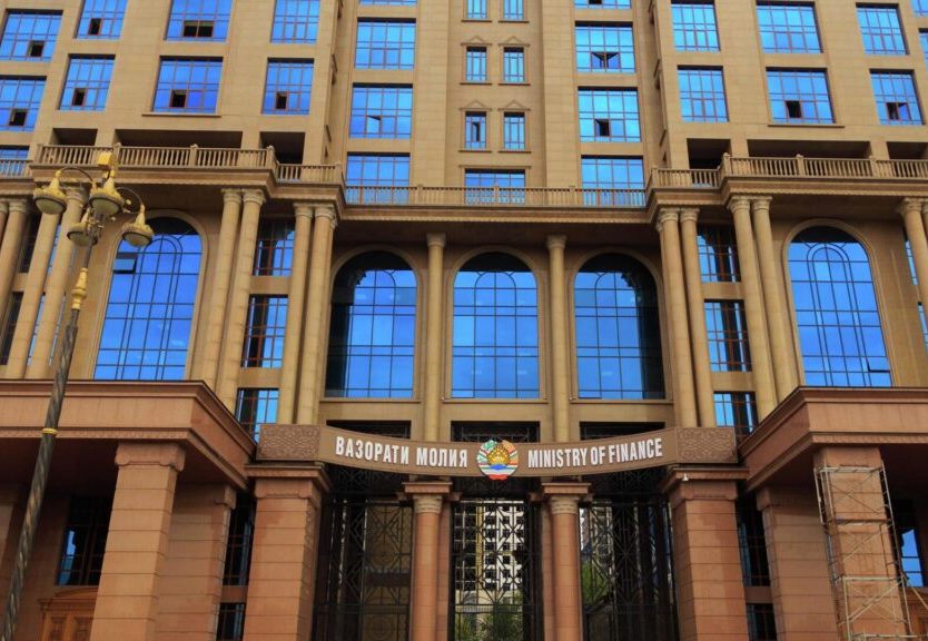 Tajikistan plans to repay over half a billion dollars to foreign creditors in 2026