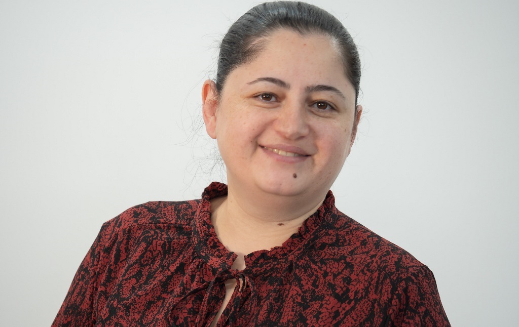 How student from Pamir becomes leader of a major bank: the story of Gulanor Atobek