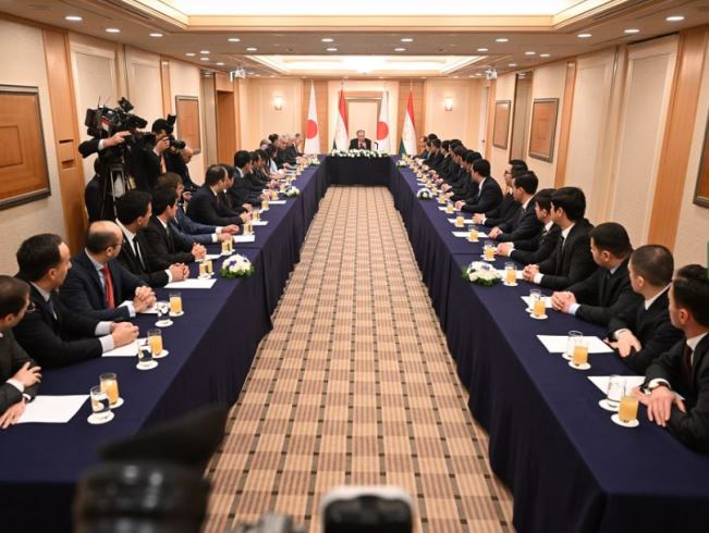 Meeting with Tajik students studying in Japan