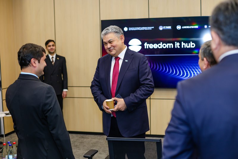 Kazakhstan's foreign minister visits Freedom IT-Hub in Dushanbe