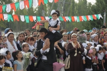 День знаний в столичных школах (фото)