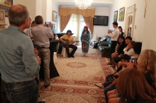 В Брюсселе прошла акция в поддержку пострадавших от стихии жителей Таджикистана (фото)