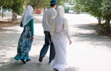 Новости 1 апреля: Заплати пошлину и женись хоть на трех