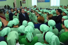 Гузориши тасвирӣ аз сафари Президент ба вилояти Суғд. Рӯзи аввал