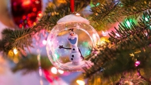7 самых трогательных и праздничных роликов про Новый год и чудо