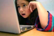 Как обезопасить ребенка в сети?