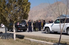 Председатель Согда провёл переговоры с губернатором Баткена на месте конфликта
