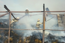 Оташнишонон дар посбонии душанбегиҳо. Киҳо ва чӣ гуна моро аз оташ наҷот медиҳанд?