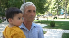 Бо волидони бемасъулият чӣ мебояд кард? Душанбегиҳо посух мегӯянд