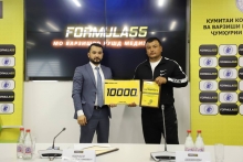 Formula55 наградила борца Додохона Курбоналиева в рамках проекта «Тоҷикистон ба пеш!»