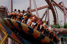 Волшебство, объединившее технологические чудеса и фантазии. Лучшие парки развлечений Китая